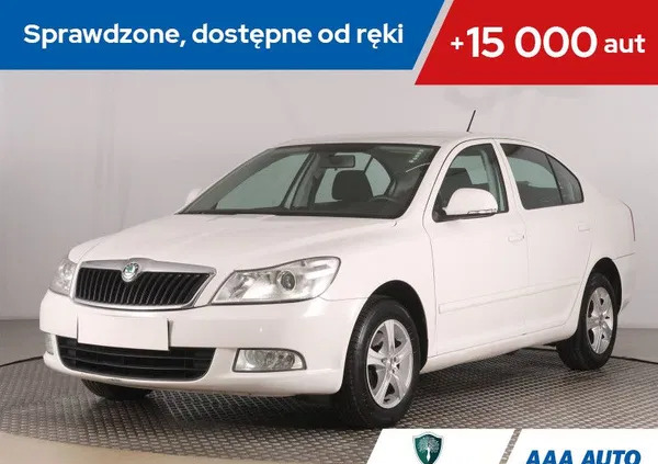 jasień Skoda Octavia cena 21000 przebieg: 270200, rok produkcji 2012 z Jasień